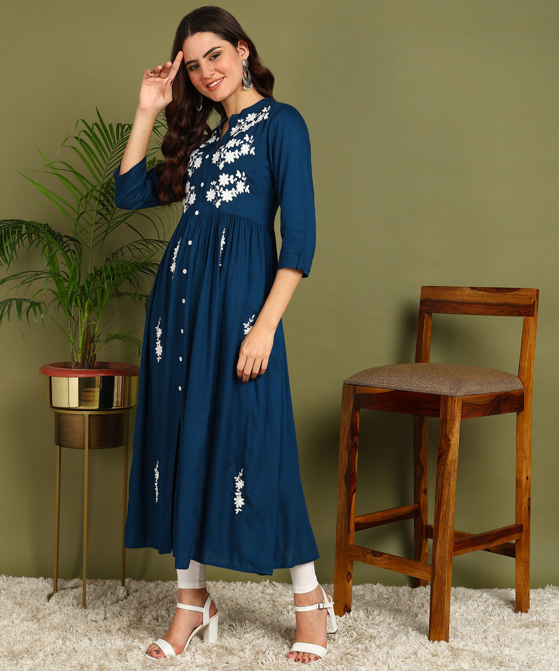 Kurta Whiteemb Petrol Blue 1